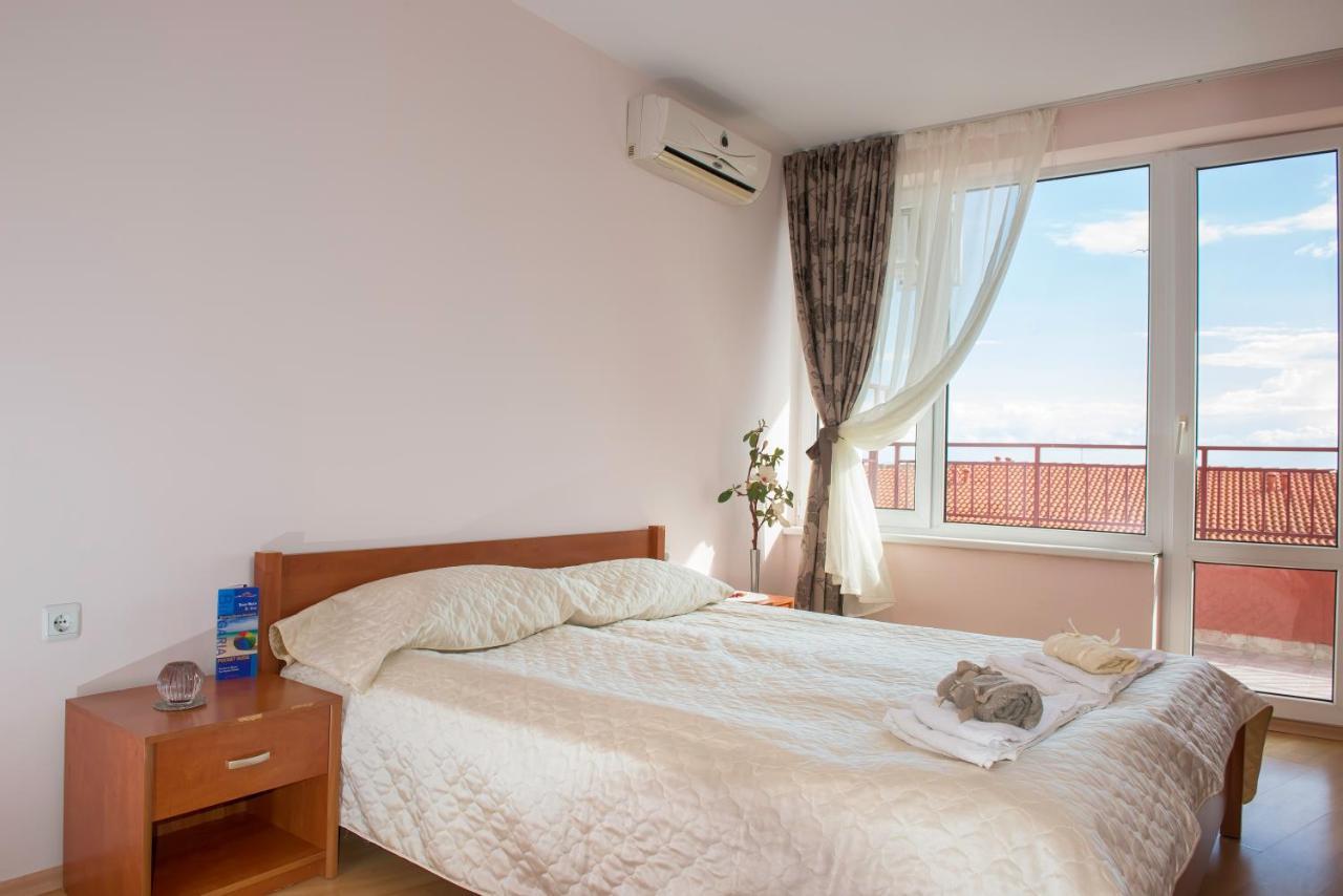Privilege Beach Apartments Sveti Vlas Ngoại thất bức ảnh