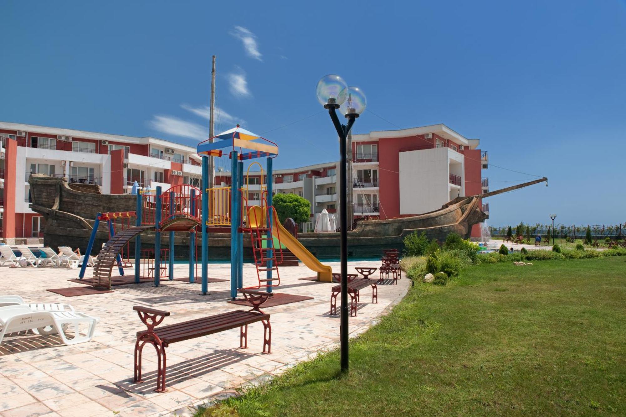 Privilege Beach Apartments Sveti Vlas Ngoại thất bức ảnh