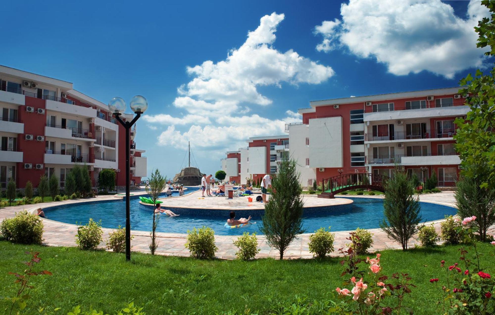 Privilege Beach Apartments Sveti Vlas Ngoại thất bức ảnh